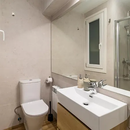 Apartamento Recien Reformado Plaza Del Ayuntamiento Santander Exterior photo