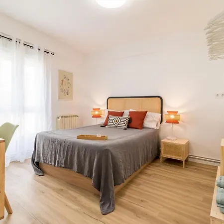 Apartamento Recien Reformado Plaza Del Ayuntamiento Santander Exterior photo